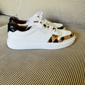 Cole Haan GRAND Lace Up Sneakers White WOMENS 7